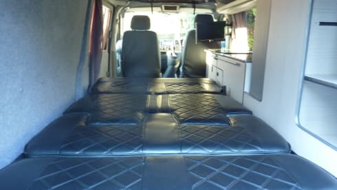 Eclipse – 4 berth Volkswagen campervan from 2008