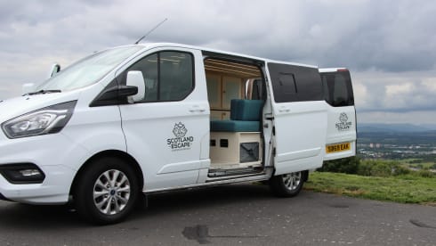 Freddy the Campervan – Freddy the Campervan – Cosy Quirky Van for Two Near Glasgow