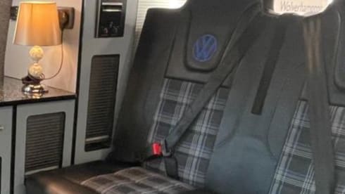 ORCA – Brand new interior 4 berth Volkswagen Campervan from 2017