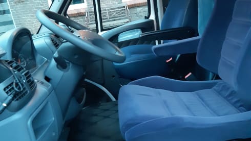 4-Personen-Wohnmobil 