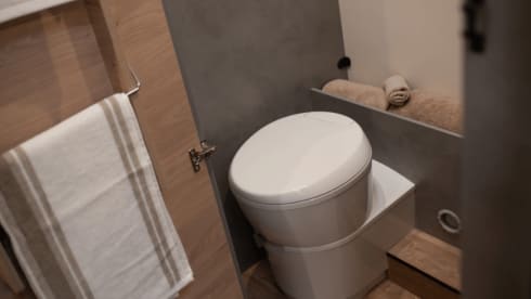 Jura – Elddis Whirlwind GT 74DI (modello 2027), 4 posti letto