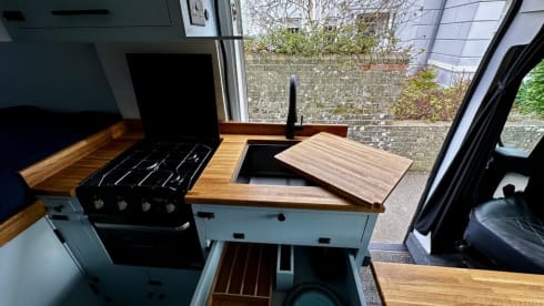 Bruce – Fully Off Grid | Insurance Included | ULEZ Compliant
