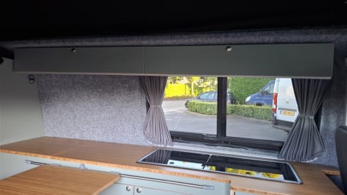 2-seater Volkswagen bus from 2016