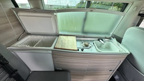 le cantalou  – Vermietung VW T5 Kalifornien Familie