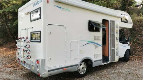 FLASH – FAMILY MOTORHOME 6 PLACES