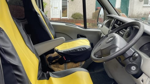 Movano – 2 berth Vauxhall Movano campervan with many extras!