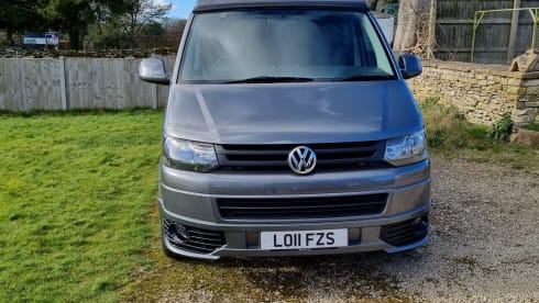 4 berth T5 Volkswagen campervan 