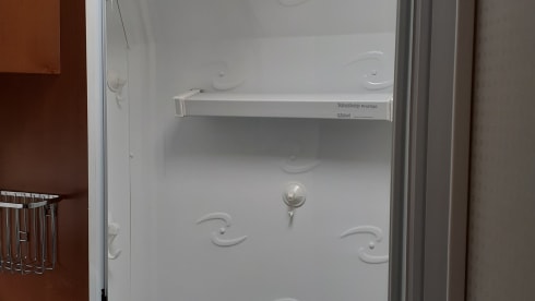 Let op!!! Prijs is inclusief dagverzekering goboony! – Beautiful camper for rent! With a fixed bed and fully furnished!