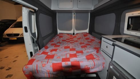 Type 2 – Hip and unique compact bus camper