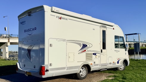 BasCar – Mercedes-Benz - Frankia Comfortclass - automatica - full optional