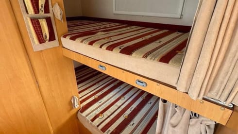Rimor Elliot alcove 6 persons (6 belt and sleeping places)