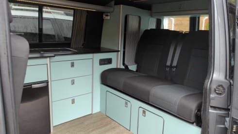 The Greyt Van – 4 berth Volkswagen campervan perfectly set up for holidays away
