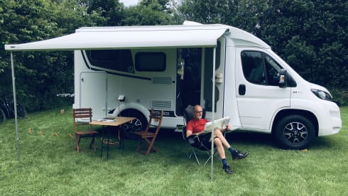 Joey – Luxury 2021 Two berth Motorhome