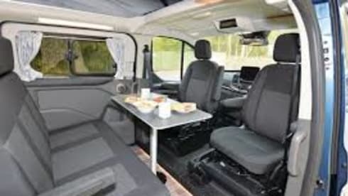 Daffy – 4 berth Ford Nugget Plus campervan from 2022