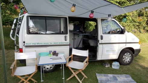 Sneeuwwitje – 4p Volkswagen campervan from 1991