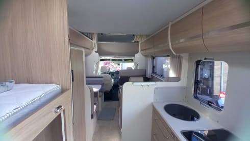 Campi – 7p Ford alcove uit 2023