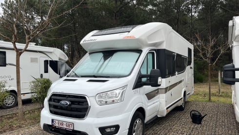 Harald – 2p or 4p Ford Benimar Cocoon 463 Northautokapp from 2023