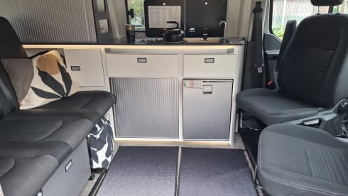 Ford transit Panama - compact camperavontuur