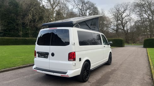 Maggie  – 4 berth Volkswagen campervan from 2023