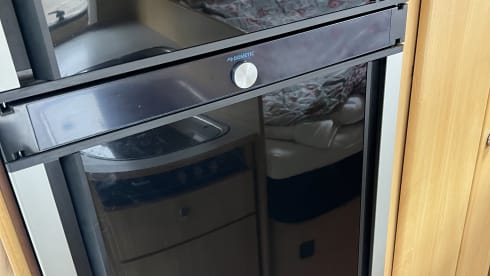 Ruime 4persoons camper (met cruise control) off-grid te gebruiken!