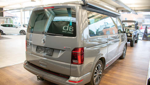 Bulli – 4p Volkswagen T6 California Ocean campervan from 2020