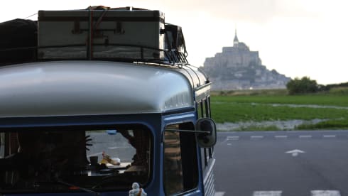 Feel good trip in retro Citroen HY - ultimate relaxation with character