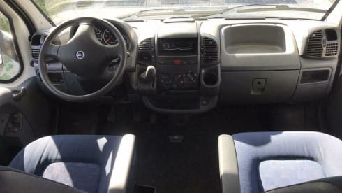Fiat 6 sleeping places, 2006, air conditioning, fixed beds, bicycle rack