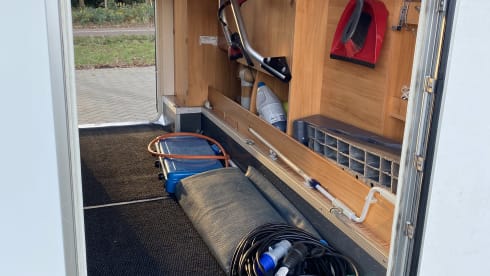 Length beds! Adria Coral S670SL new condition