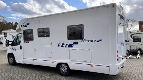 2p Pilote semi-integrated uit 2009