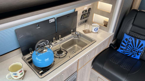 Ninja 3 – High spec Volkswagen T6.1 campervan