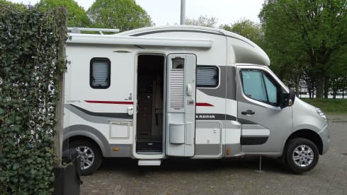 MOOPY (Mobile Office Opportunity) – Adria Matrix Supreme