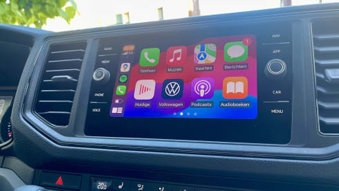 California Dreamer – VW Grand California for the adventurous family! (Vending machine)
