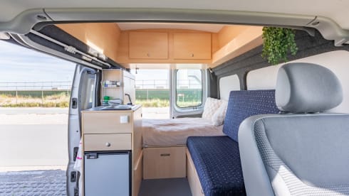Nice compact camper van from 2010