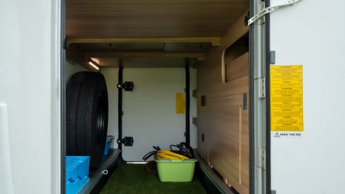 5p Adria Mobil semi-integrated from 2021