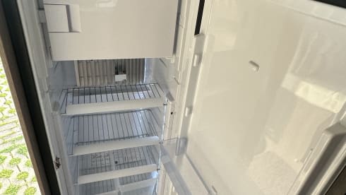 Bürstner Ixeo Time – 4p Bürstner semi-integrated from 2015