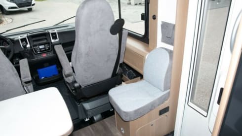 Carado i338 (B) clever edition automatic year 2022