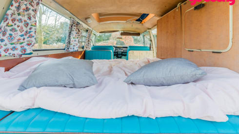 Joop – Volkswagen T2A Westfalia campervan from 1969