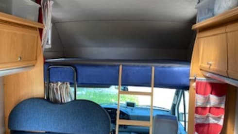 Comfortable spacious camper