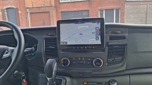Luxury 4p Ford Kronos Roller Team 2021 for rent – Travel in comfort!
