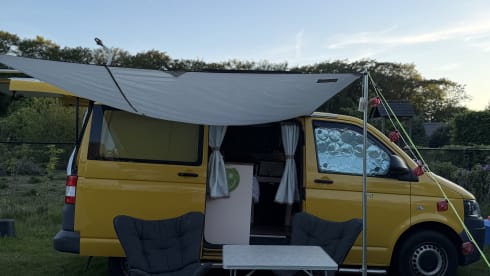 Ons Busje – 2p Volkswagen bus uit 2010