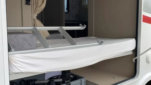 Krokodil – Ideal holiday with this spacious and cozy family camper!