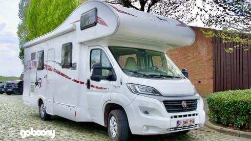 7 sleeping places rimor seal 9 fiat