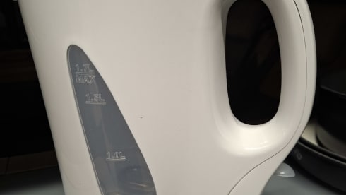 Flo's Cabin. – 4p Volkswagen bus uit 2026