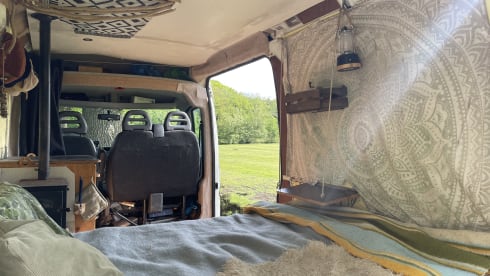 Citroen Jumper L2H2 with a stove!