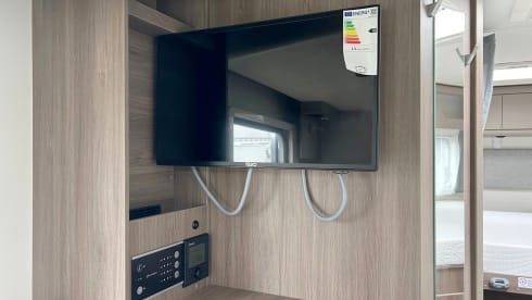 Horizontjäger – Carado T338 Pro+