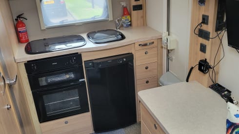 D'artagnon – 2 berth Peugeot semi-integrated from 2017
