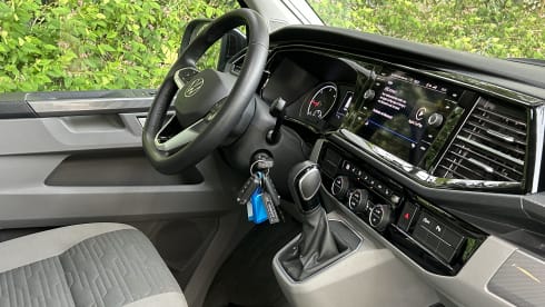 Grey Cali – 4p Volkswagen California from 2024