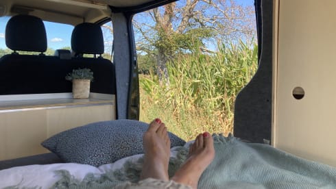Matty – Matty camper super bus to go on an adventure!