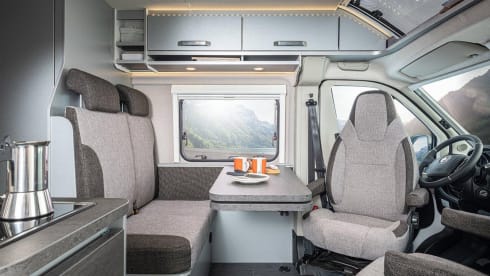 Easyrider – Autobus Weinsberg da 4 persone del 2024