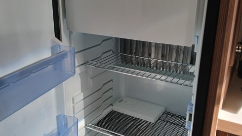 4 berth beautifully presented, comfortable, great for couples & families.